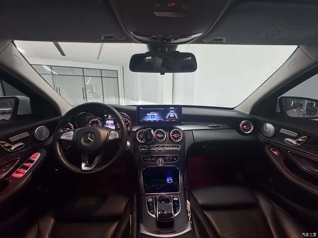 Mercedes-Benz C-Class, 2018 4