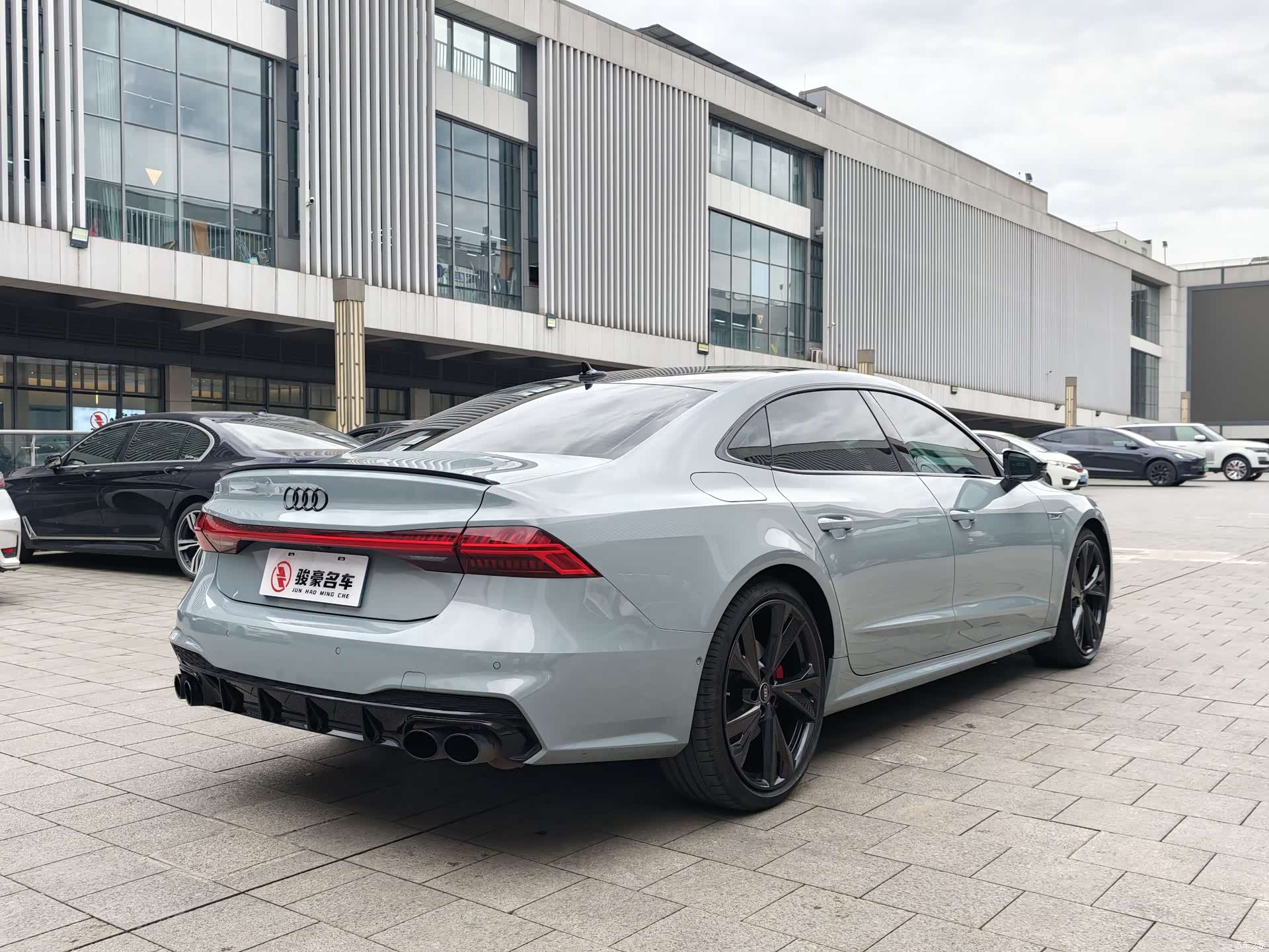 Audi A7L, 2024 26