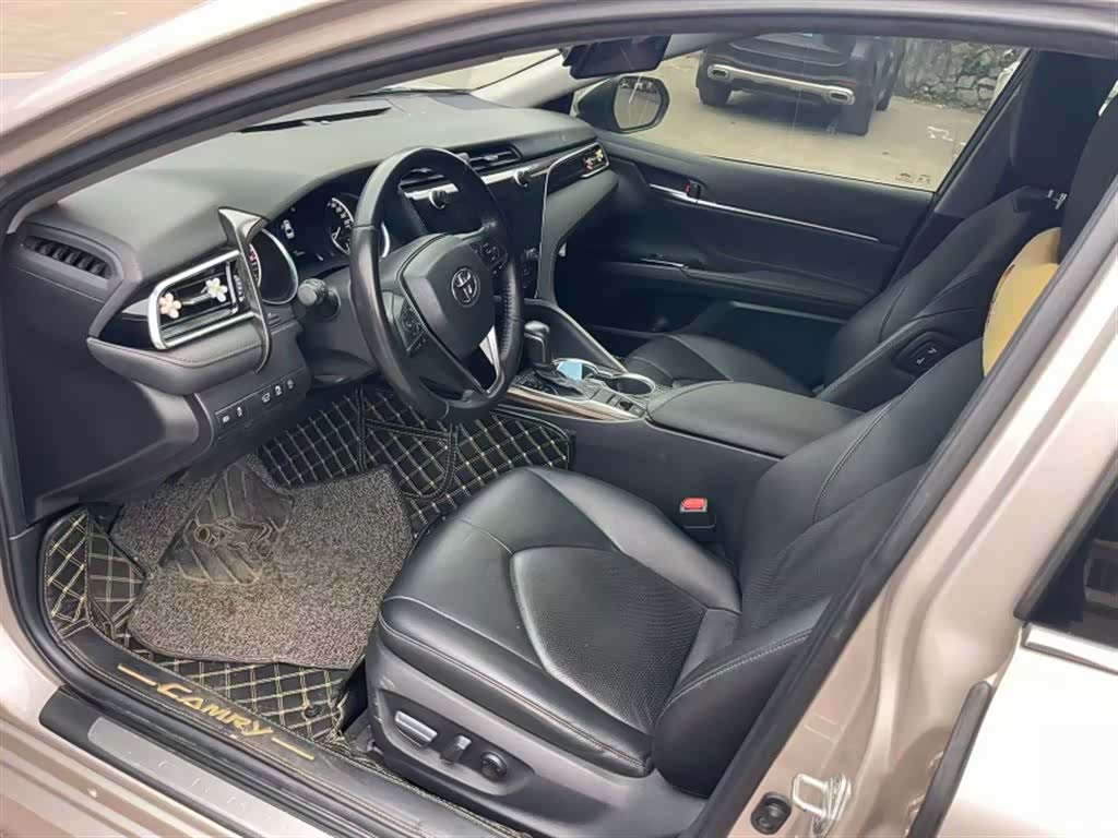 Toyota Camry, 2019 9