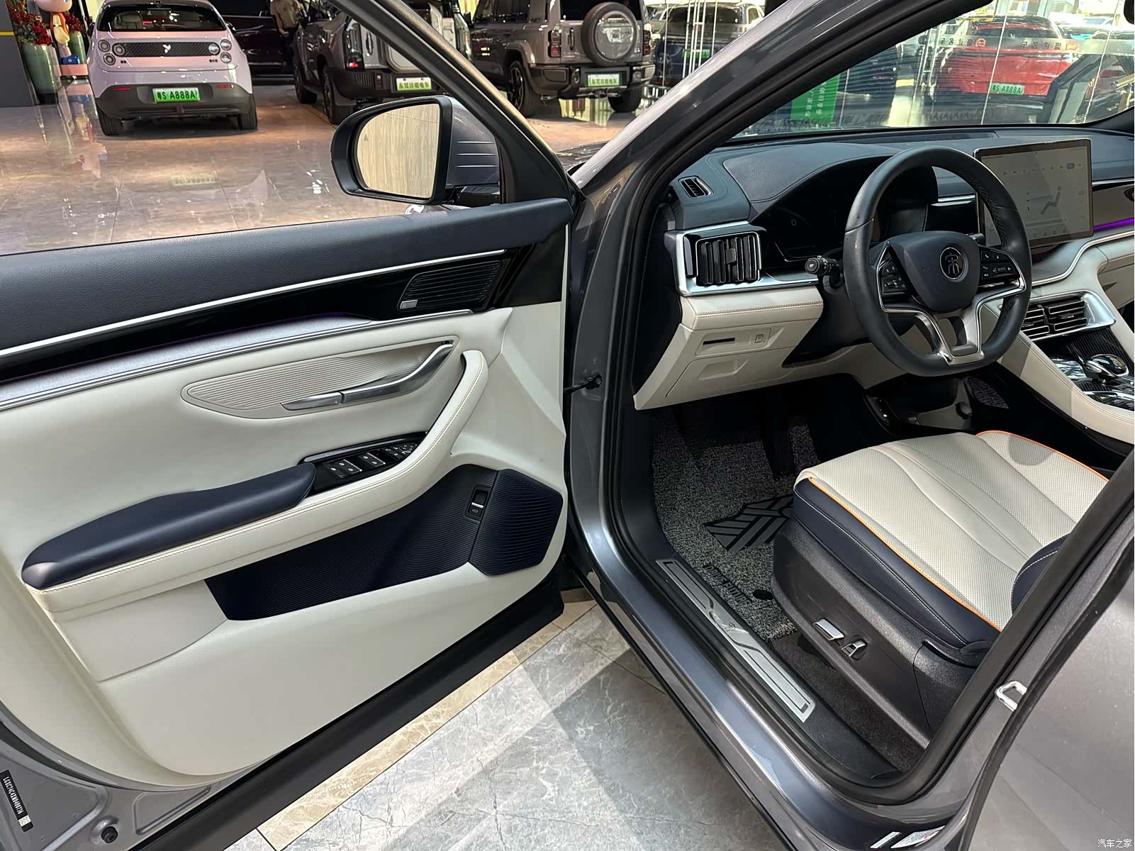 BYD Song, 2022 8