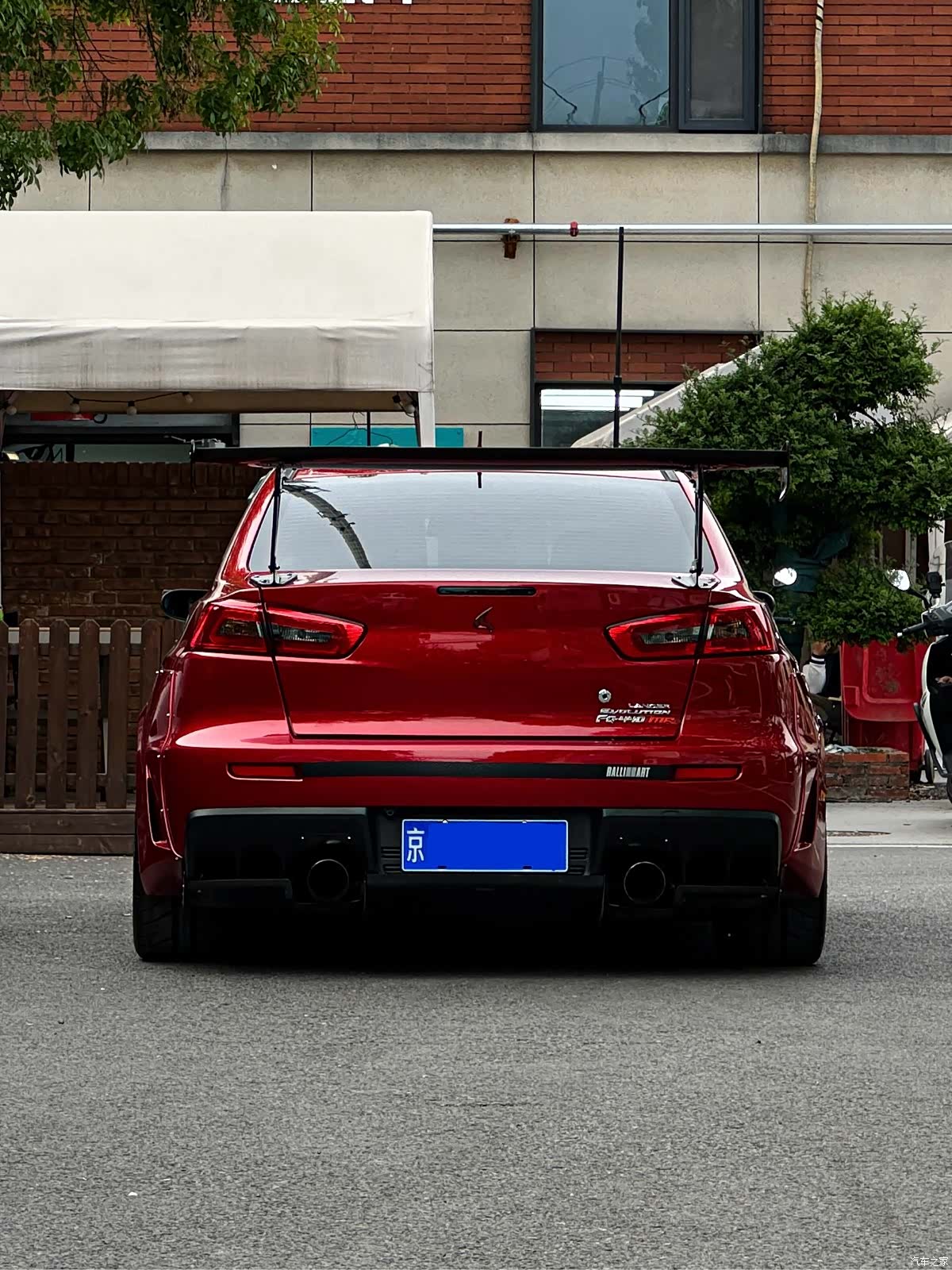 Mitsubishi LANCER, 2011 19
