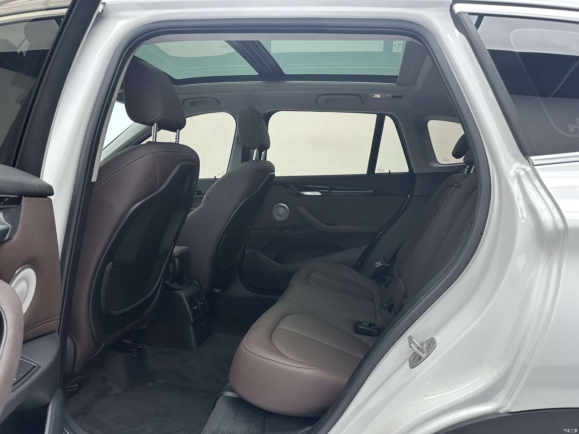 BMW X1, 2023 6