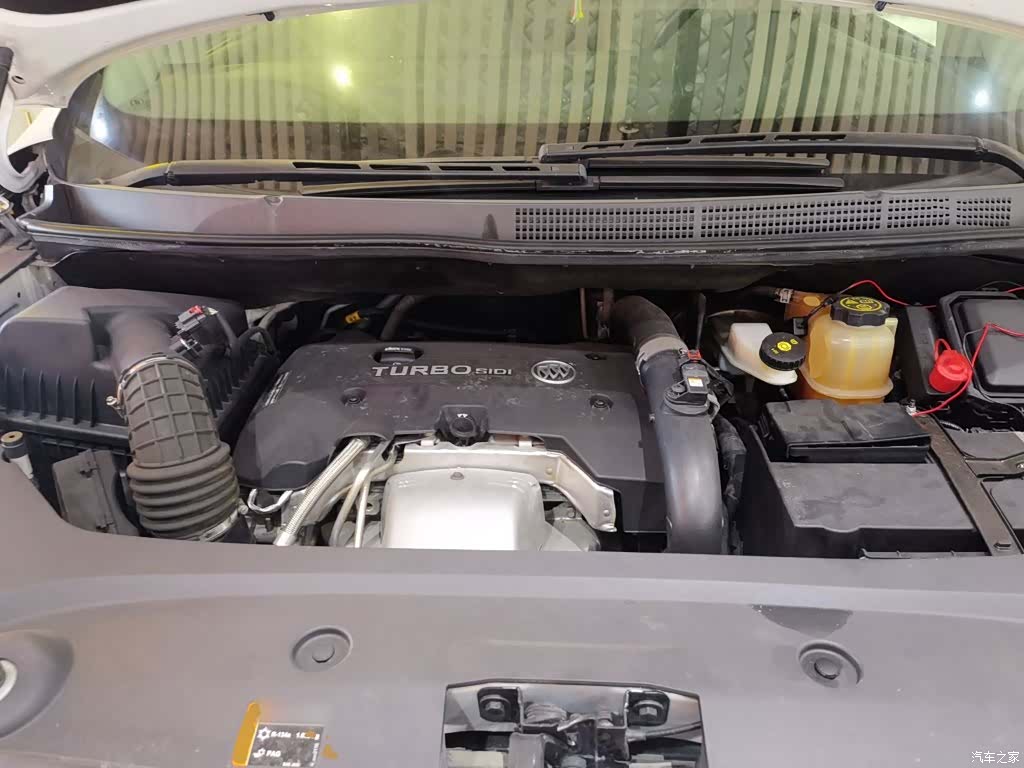 Buick GL8, 2019 20