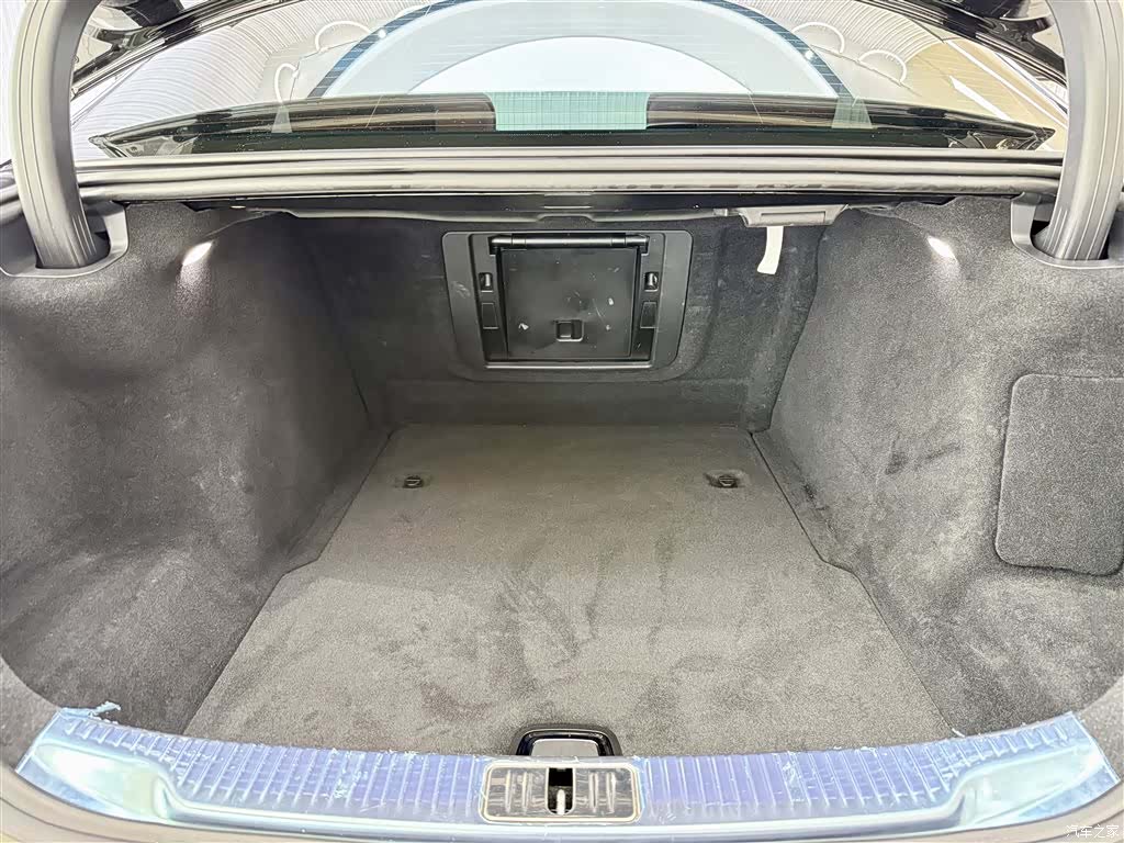 Maybach S-Class, 2024 25