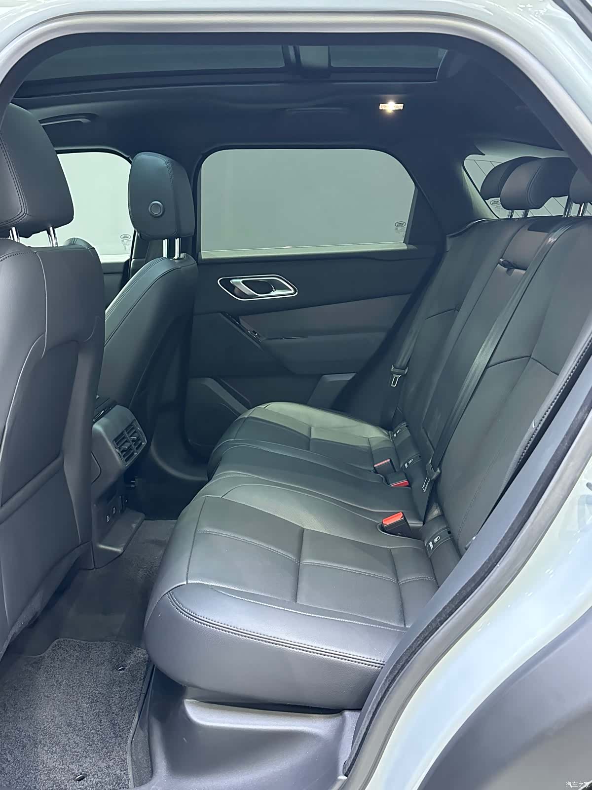 Land Rover Range Rover, 2026 9