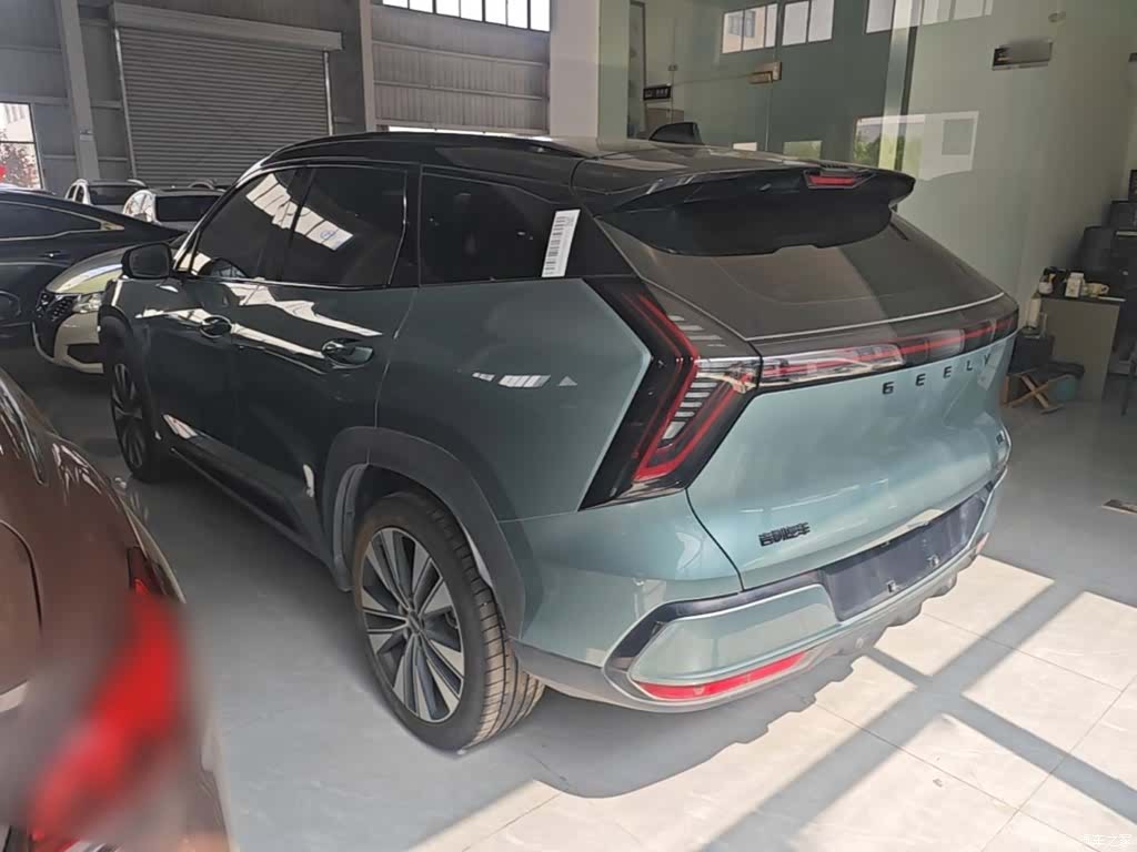 Geely Boyue, 2025 все фото