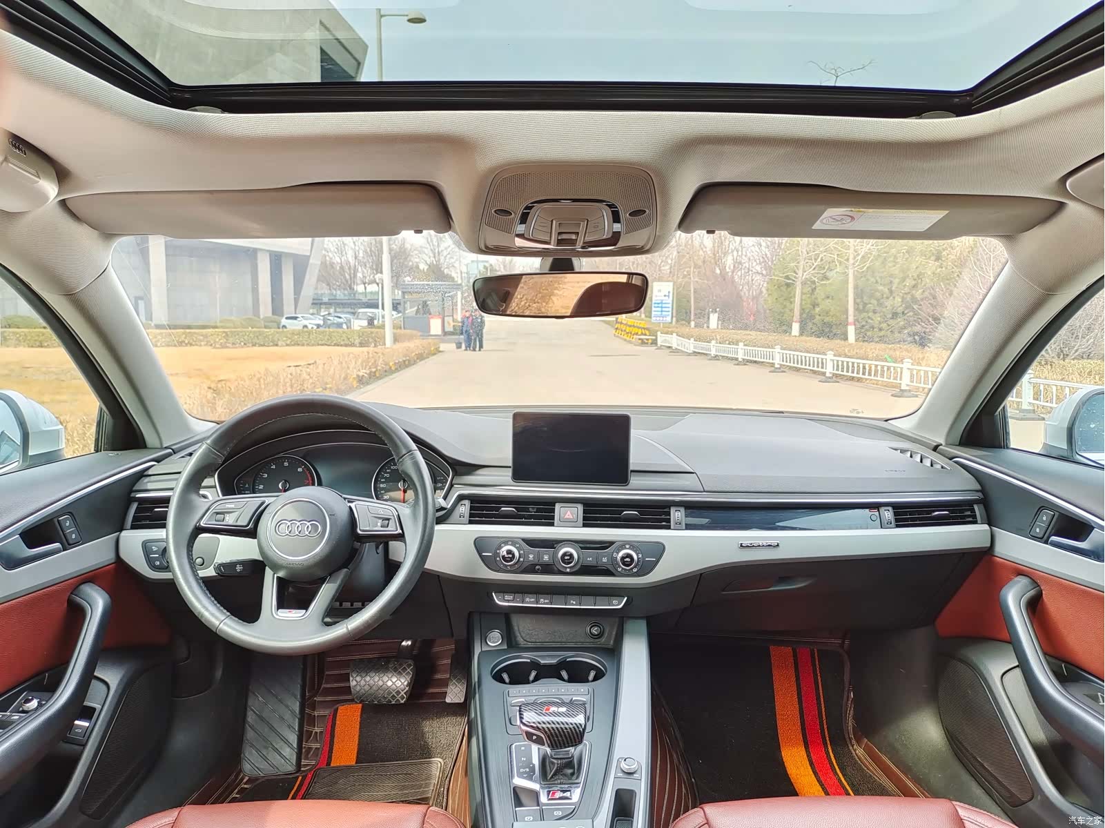 Audi A4L, 2017 все фото