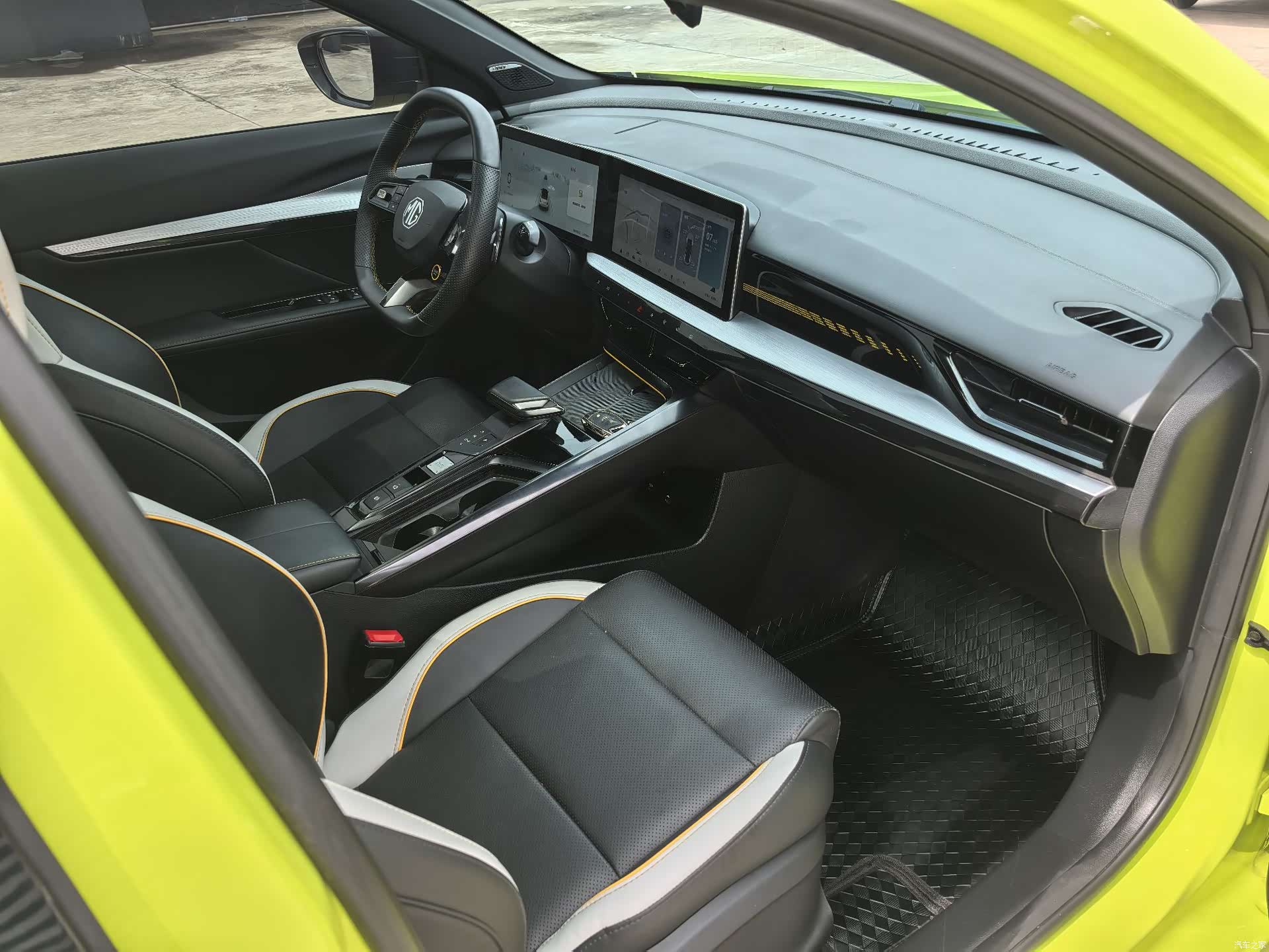 MG MG5, 2022 10
