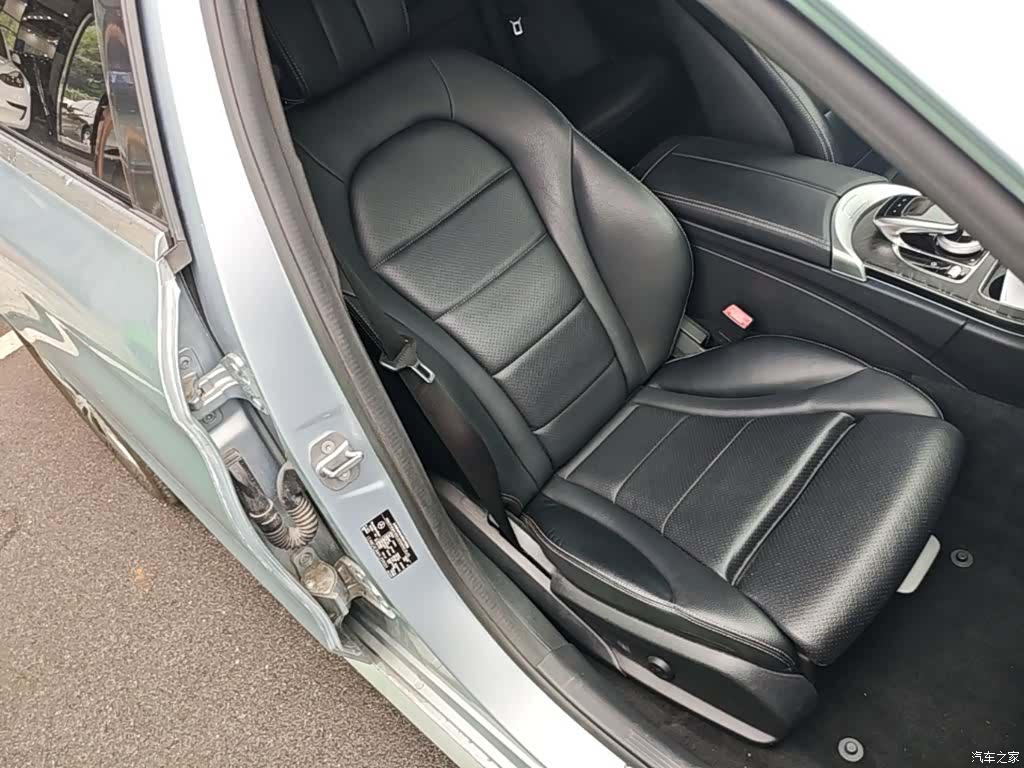 Mercedes-Benz C-Class, 2017 25