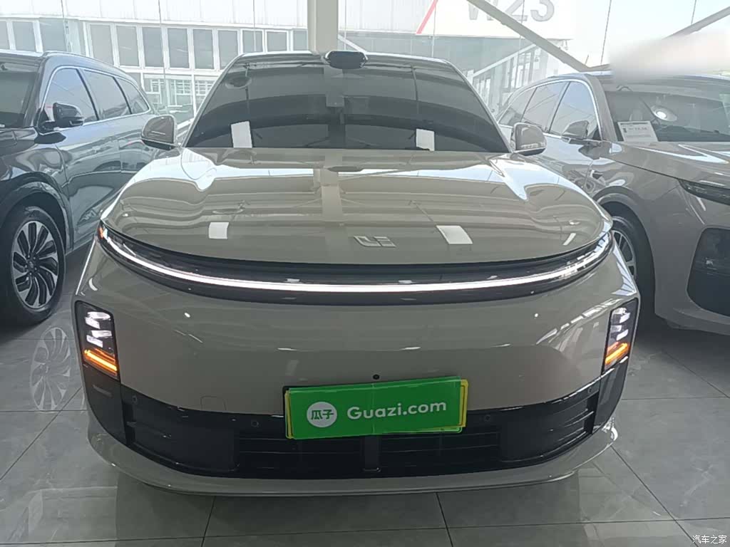 Li Auto L6, 2024 3