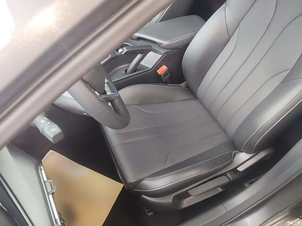Changan Eado, 2022 15