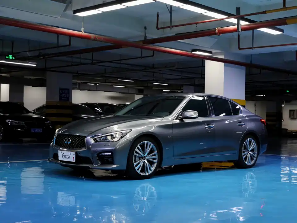 Infiniti Q50