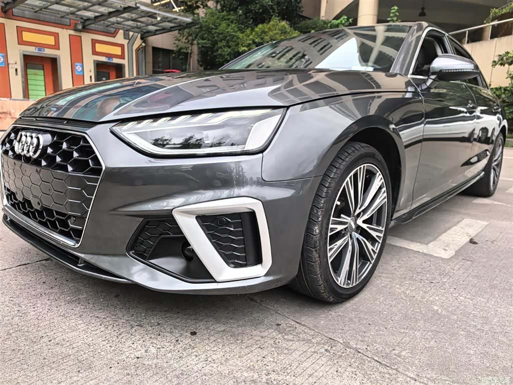 Audi A4L, 2021 7