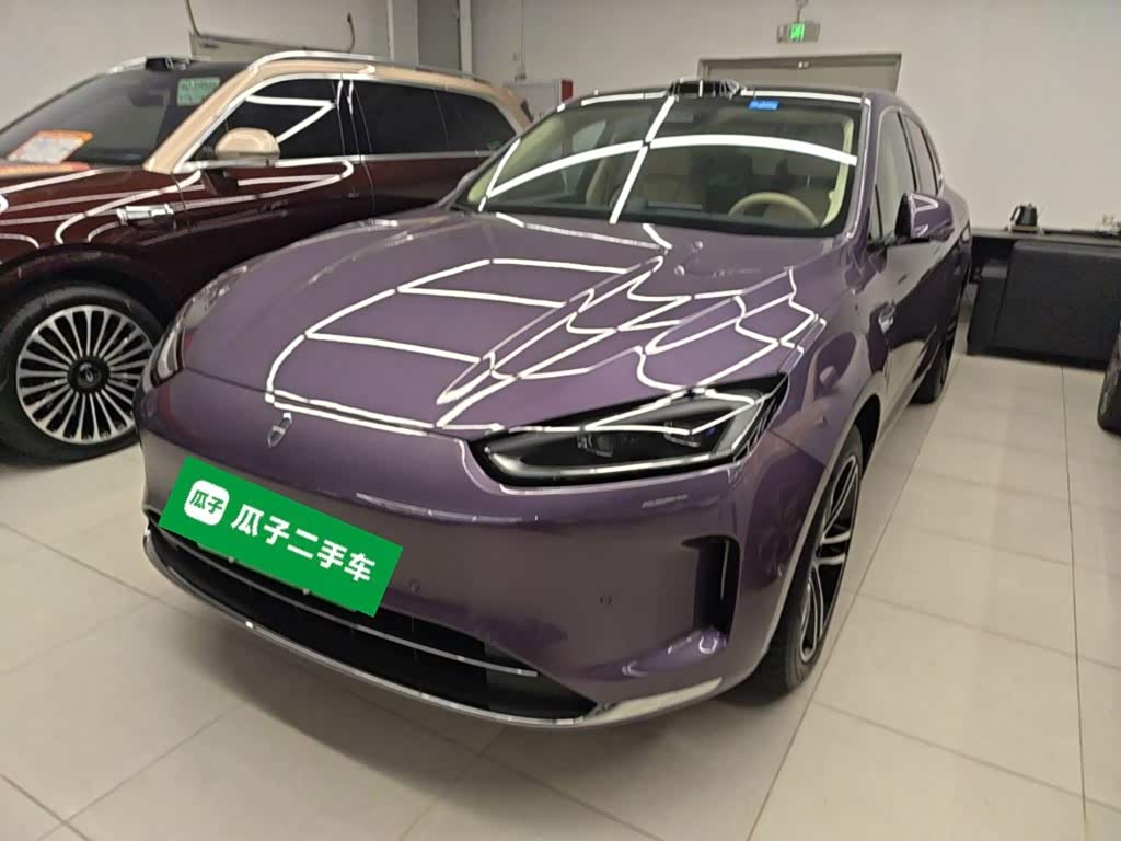 AITO M5