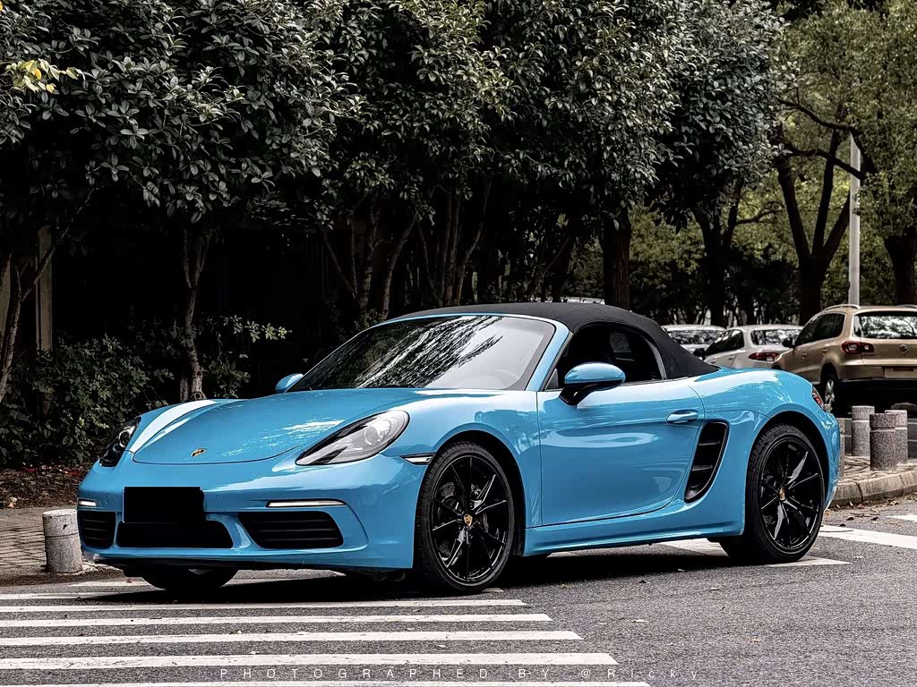 Porsche 718