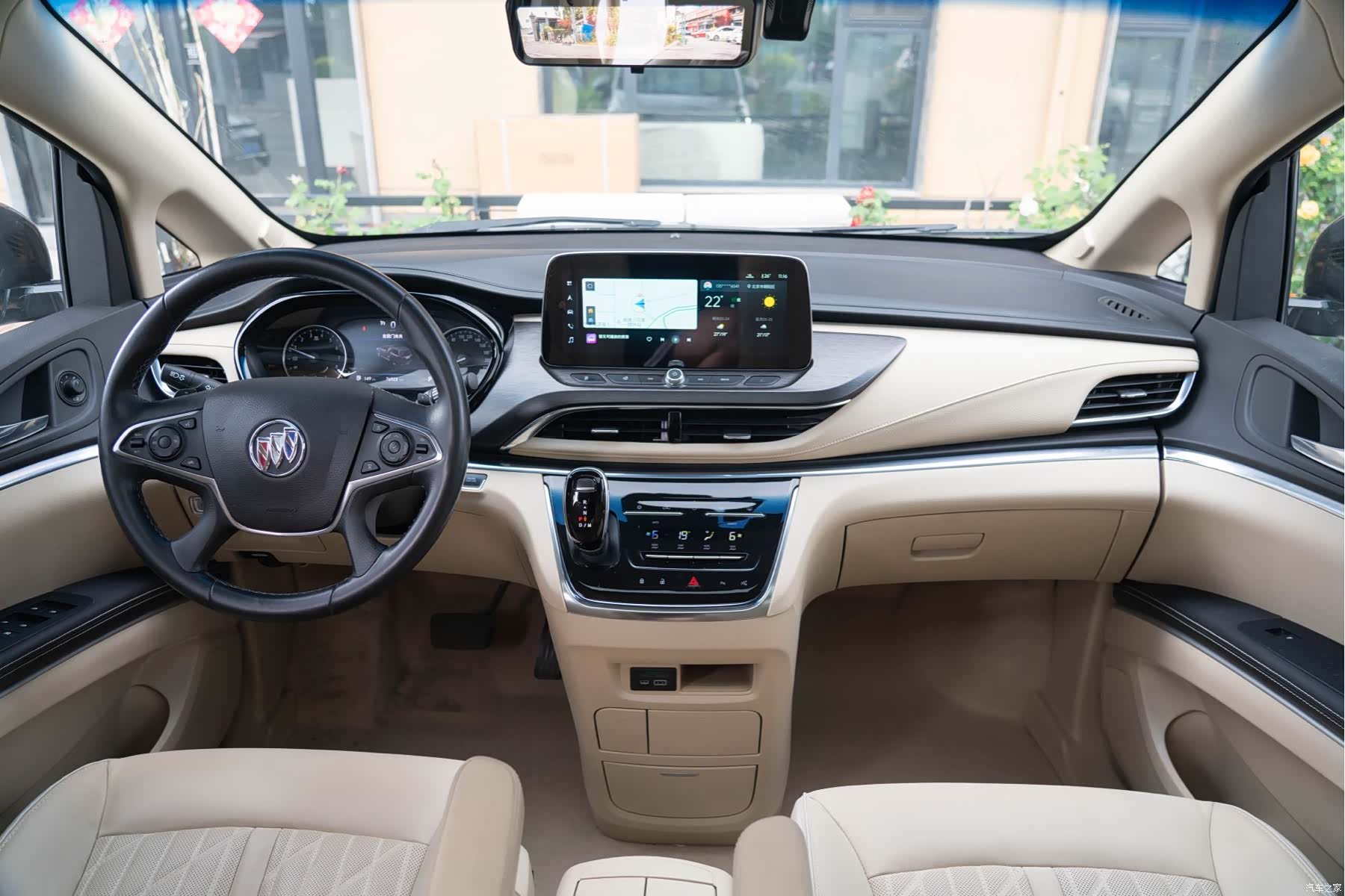 Buick GL8, 2023 9