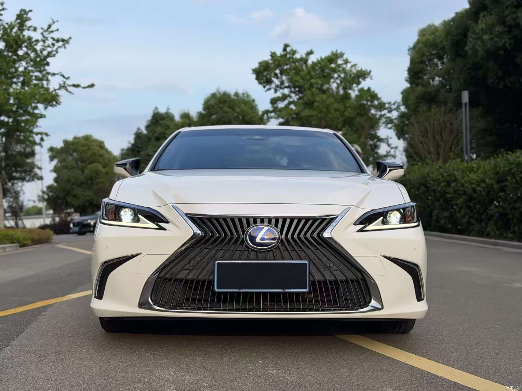 Lexus ES, 2019 2