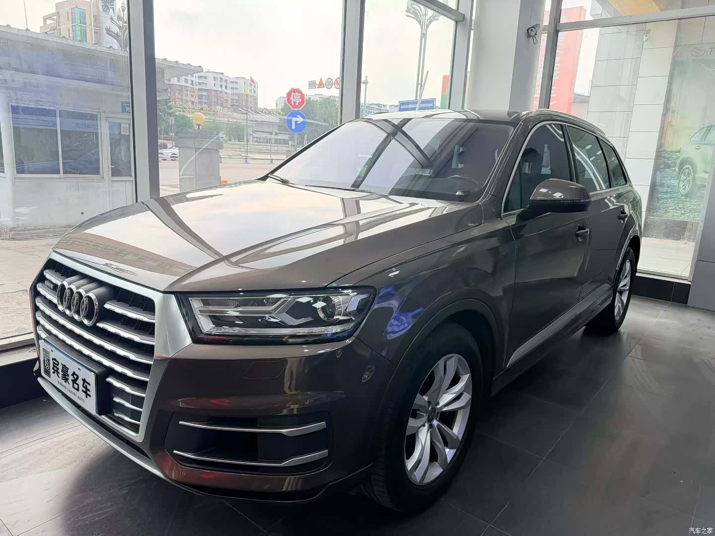 Audi Q7, 2016 1