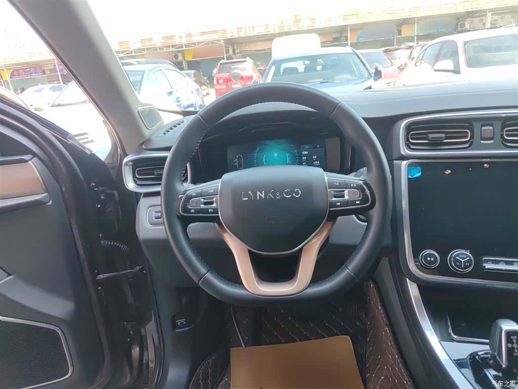Lynk & Co 01, 2018 11