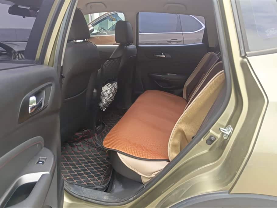Changan CS15
