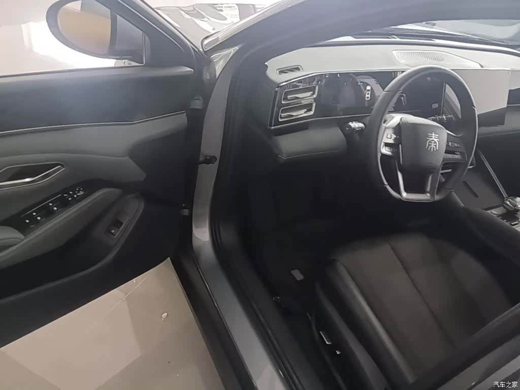 BYD Qin, 2025 12