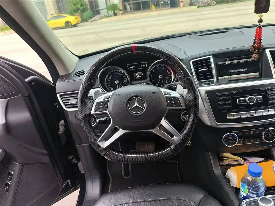 Mercedes-Benz GL grade