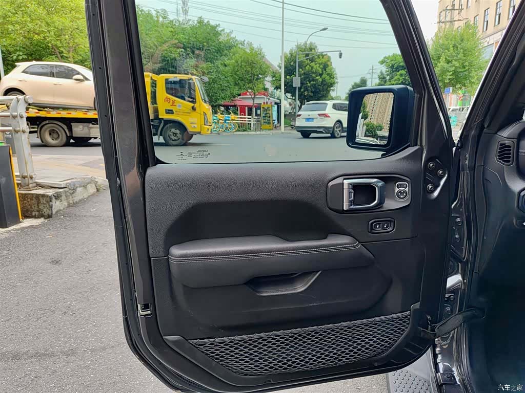 Jeep Wrangler, 2023 6