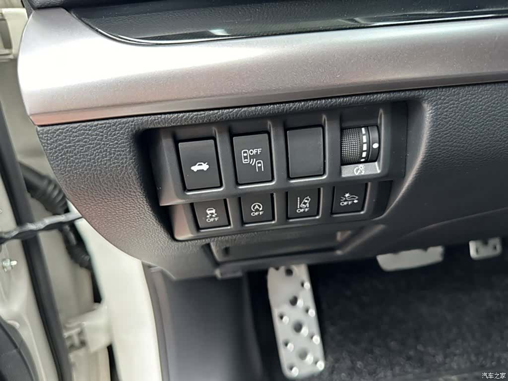 Subaru Legacy, 2017 19