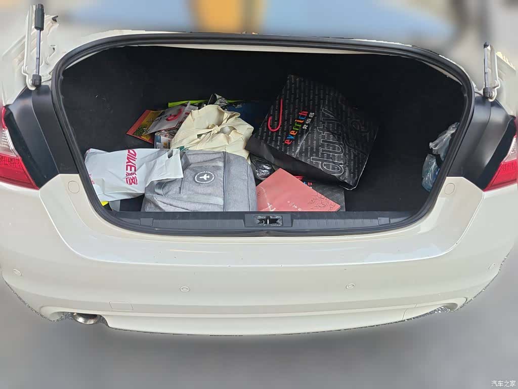 Subaru Legacy, 2017 10