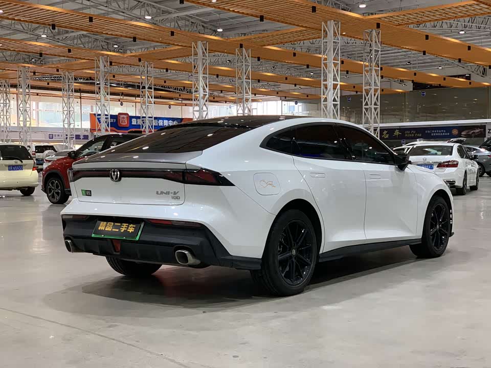 Changan UNI-V Smart iDD