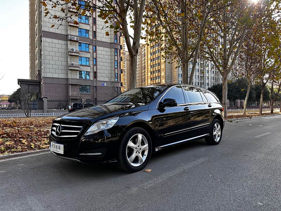 Mercedes-Benz R-class