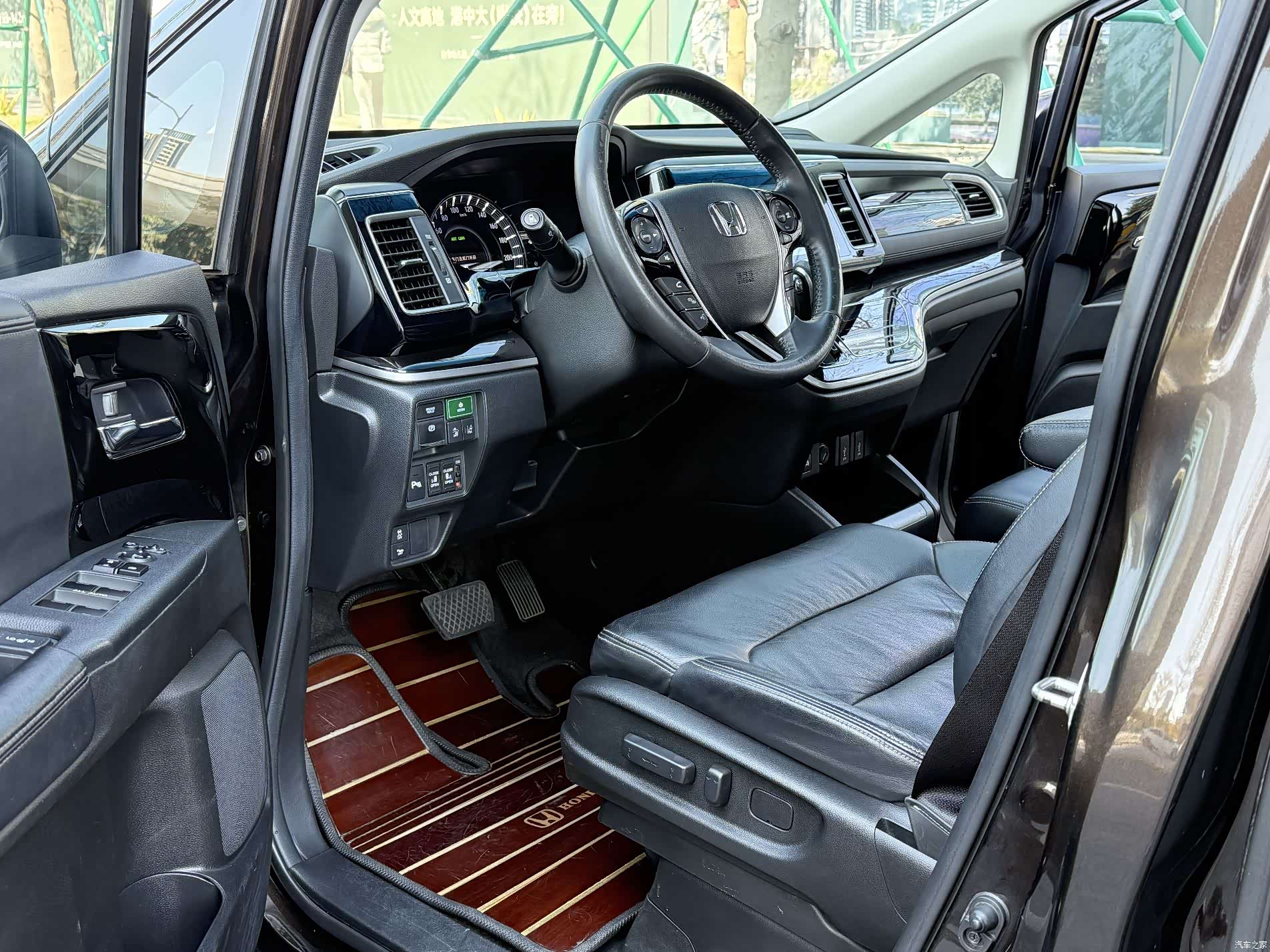 Honda Elysion, 2021 8