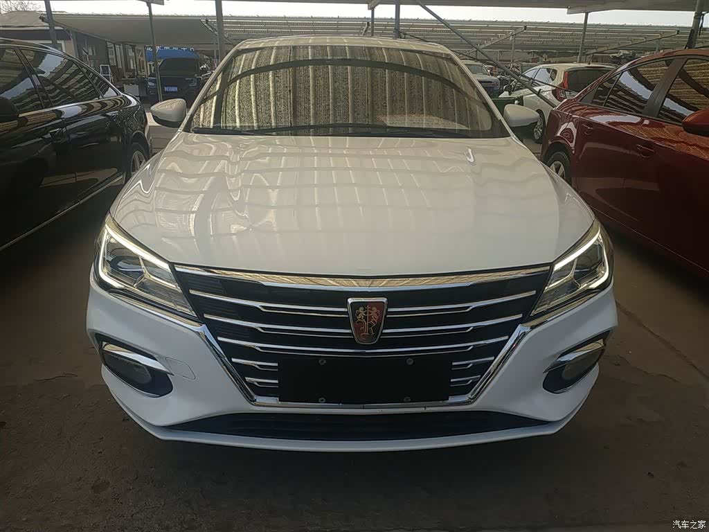 Roewe i5, 2019 3