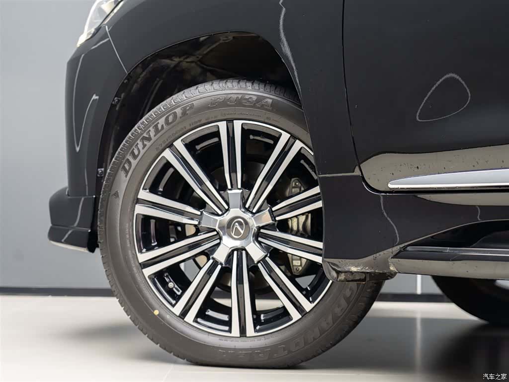 Lexus LX, 2022 6