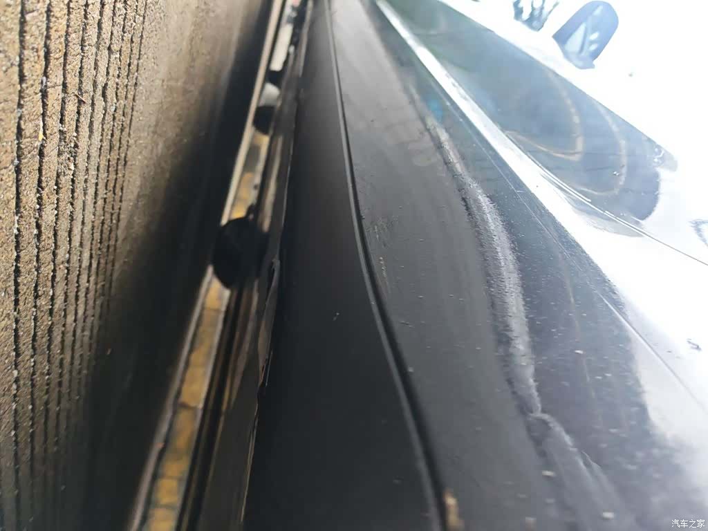 Tesla Model 3, 2025 18