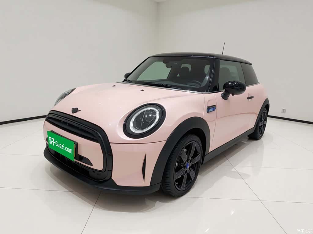 Mini Cooper, 2024 2