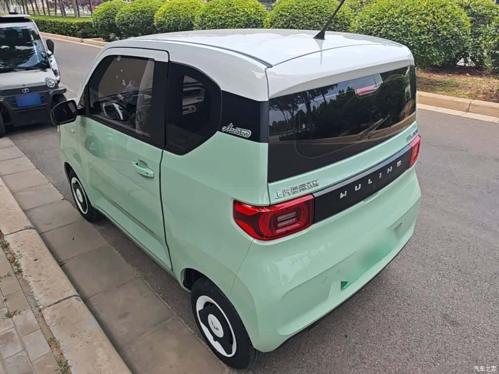 Wuling MINIEV, 2022 все фото