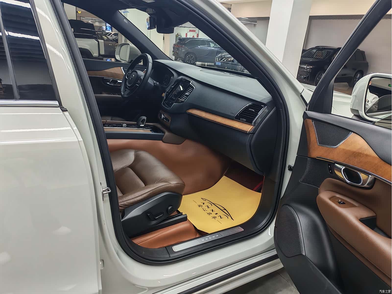 Volvo XC90, 2022 12