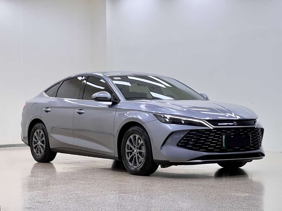 BYD Qin L