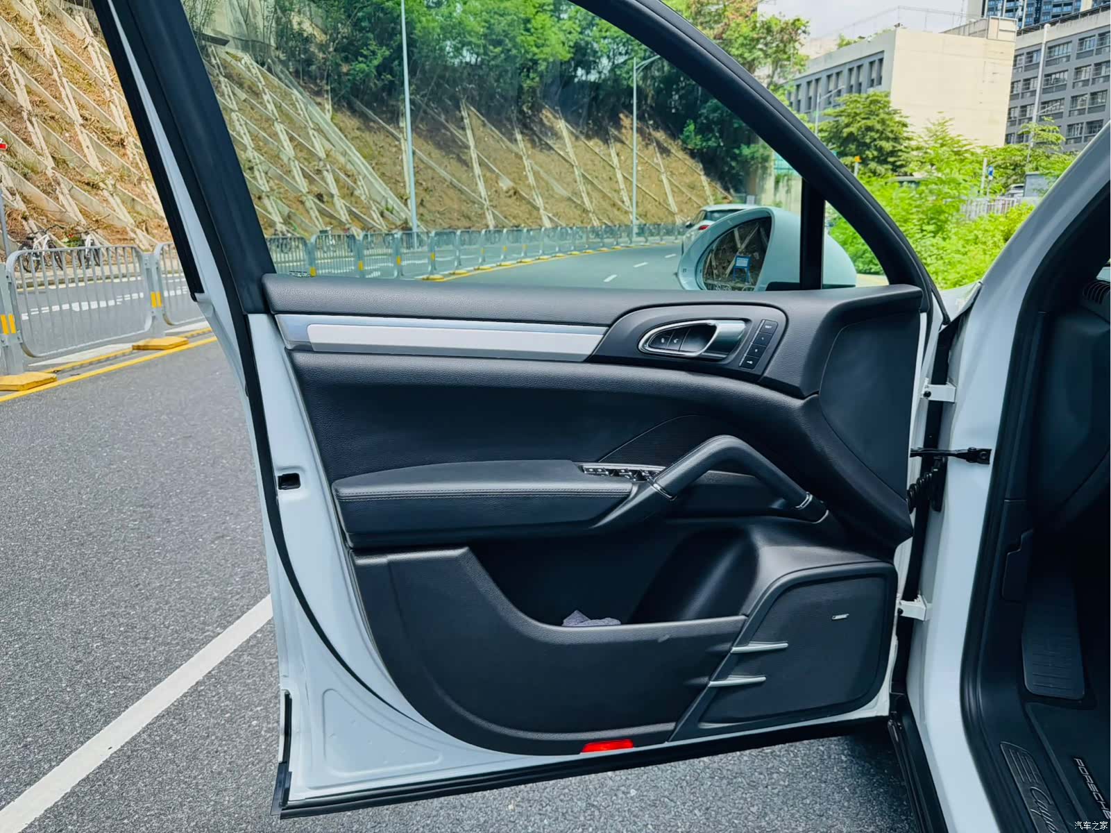 Porsche Cayenne, 2016 все фото