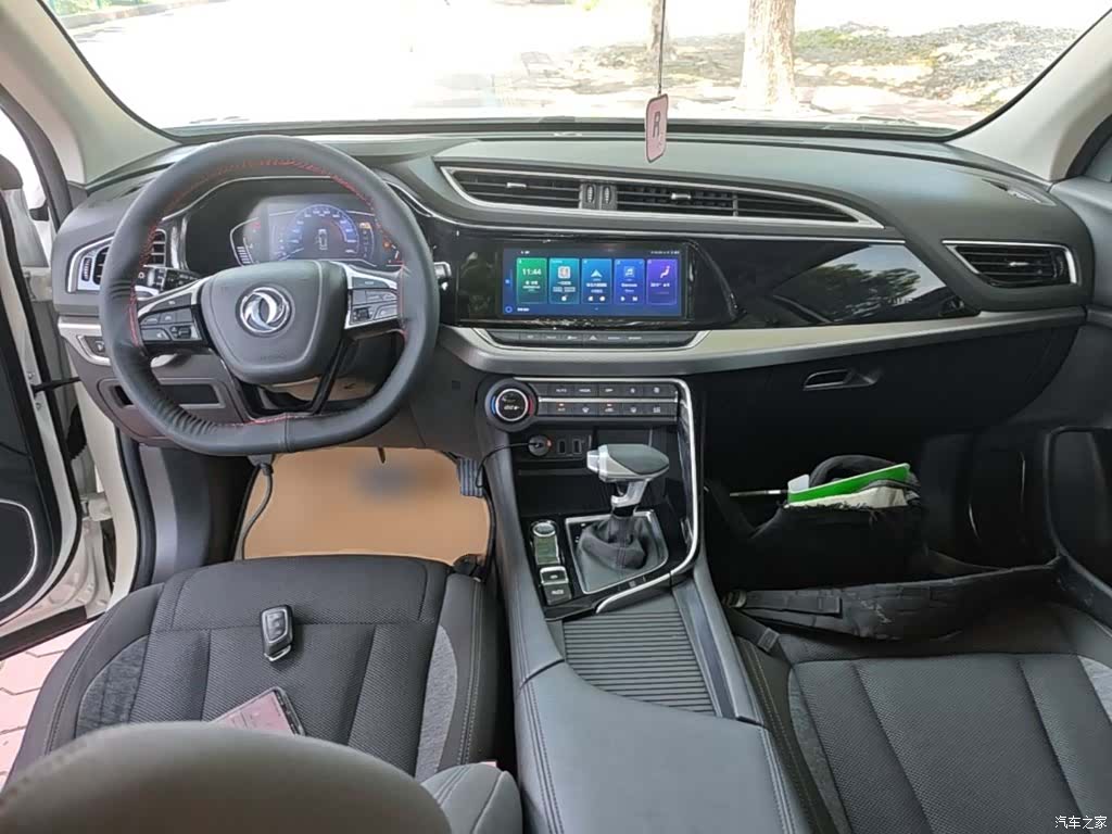 DongFeng AX7, 2019 6