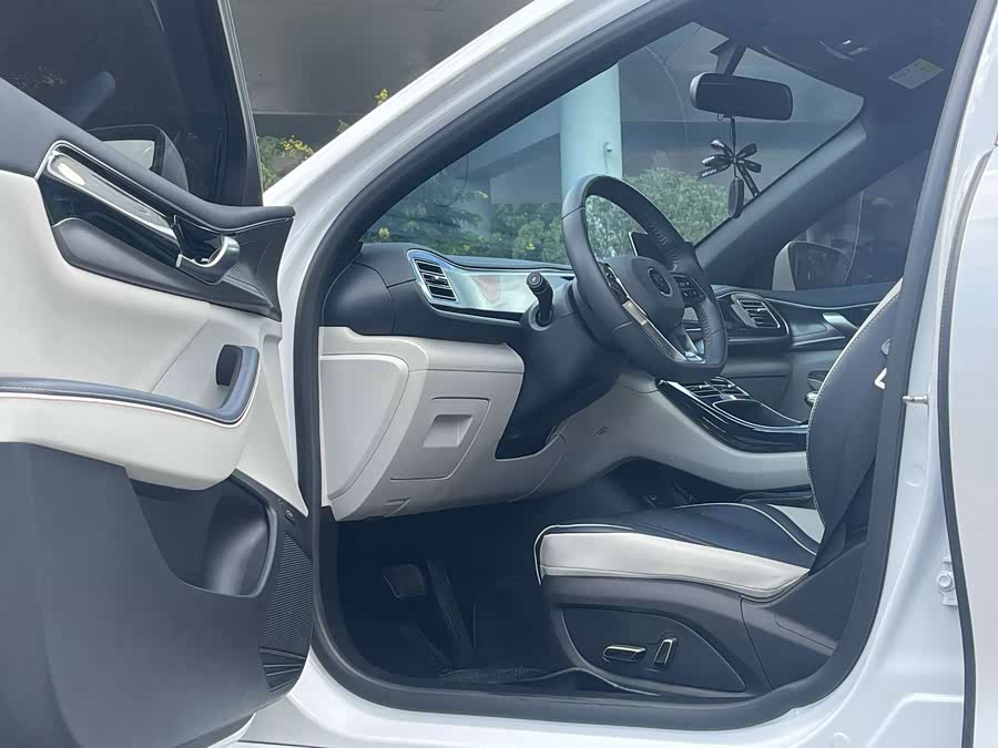 BYD Qin PLUS 2022, фото 13