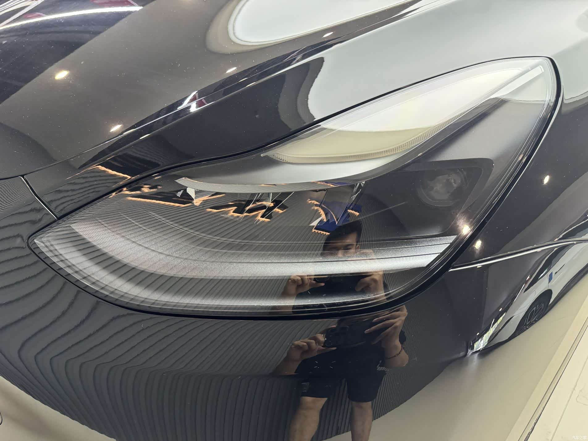 Tesla Model Y, 2022 все фото