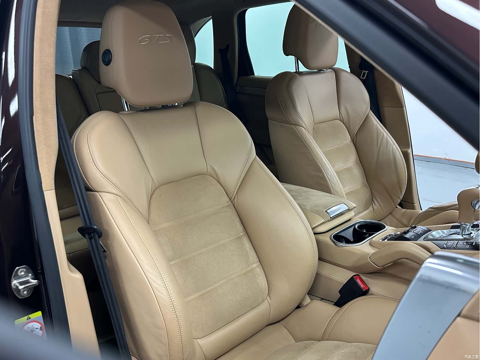 Porsche Cayenne, 2015 25