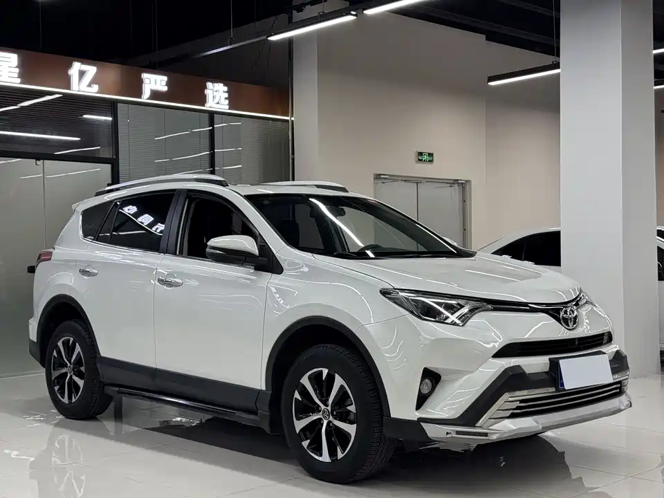 Toyota RAV4 Rongfang