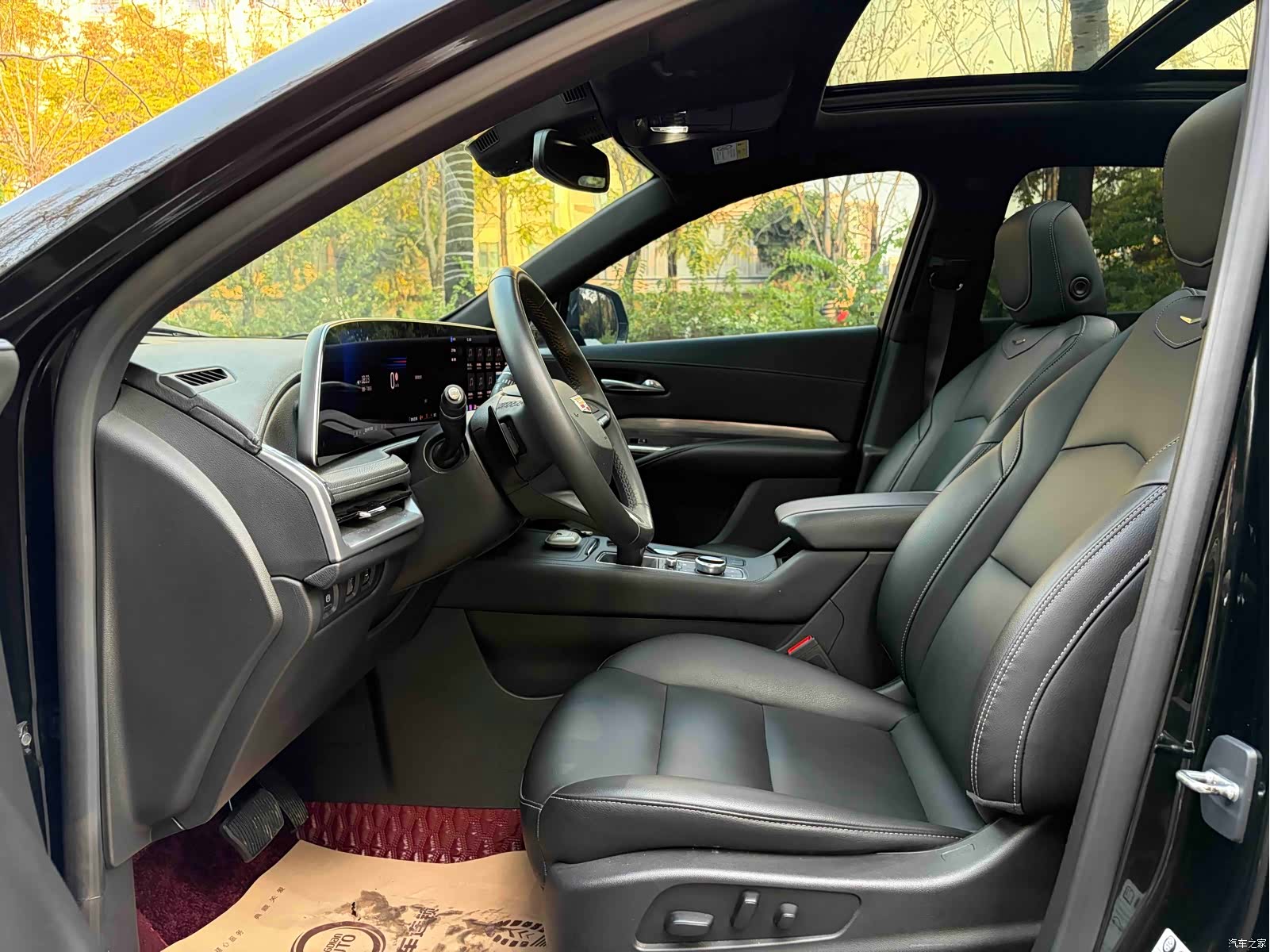 Cadillac XT4, 2024 7