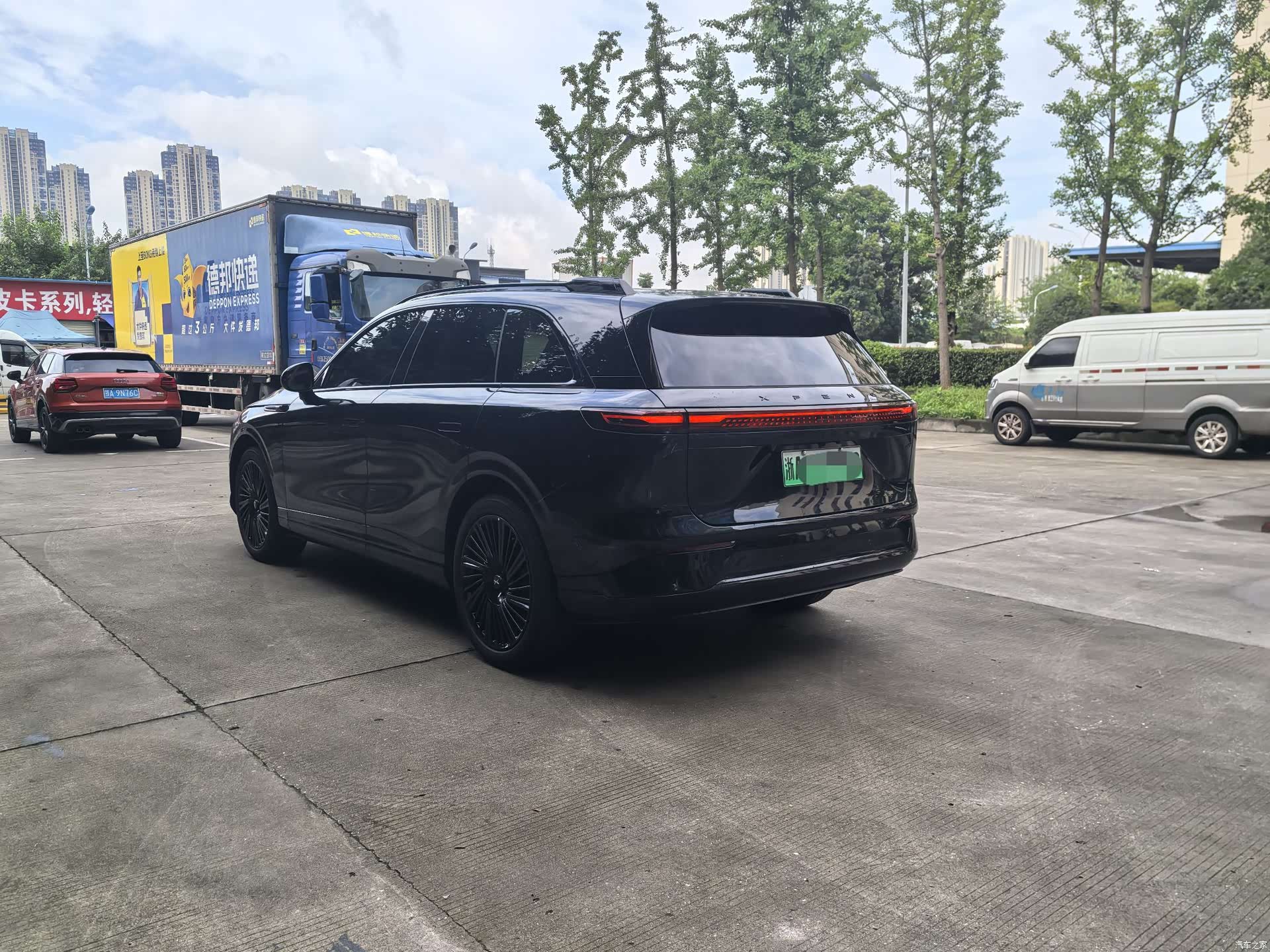 Xpeng G9, 2025 11