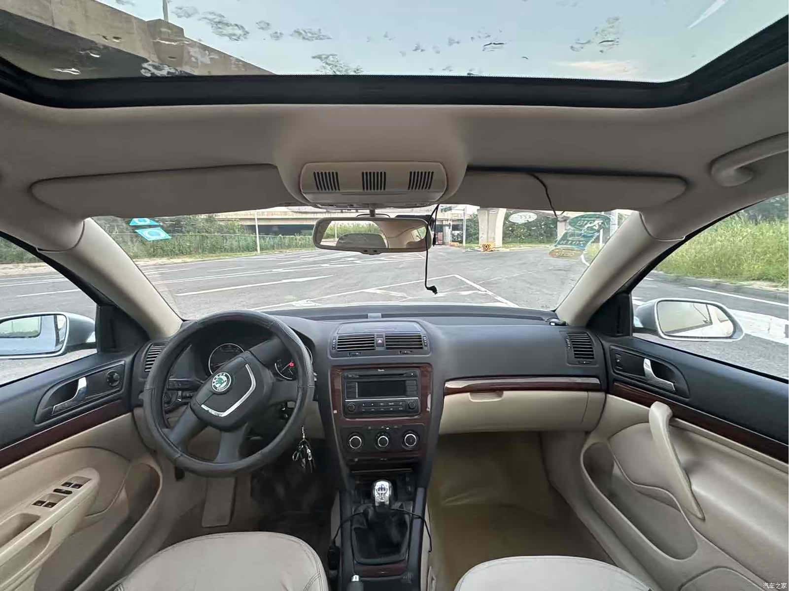 Skoda Octavia, 2011 4