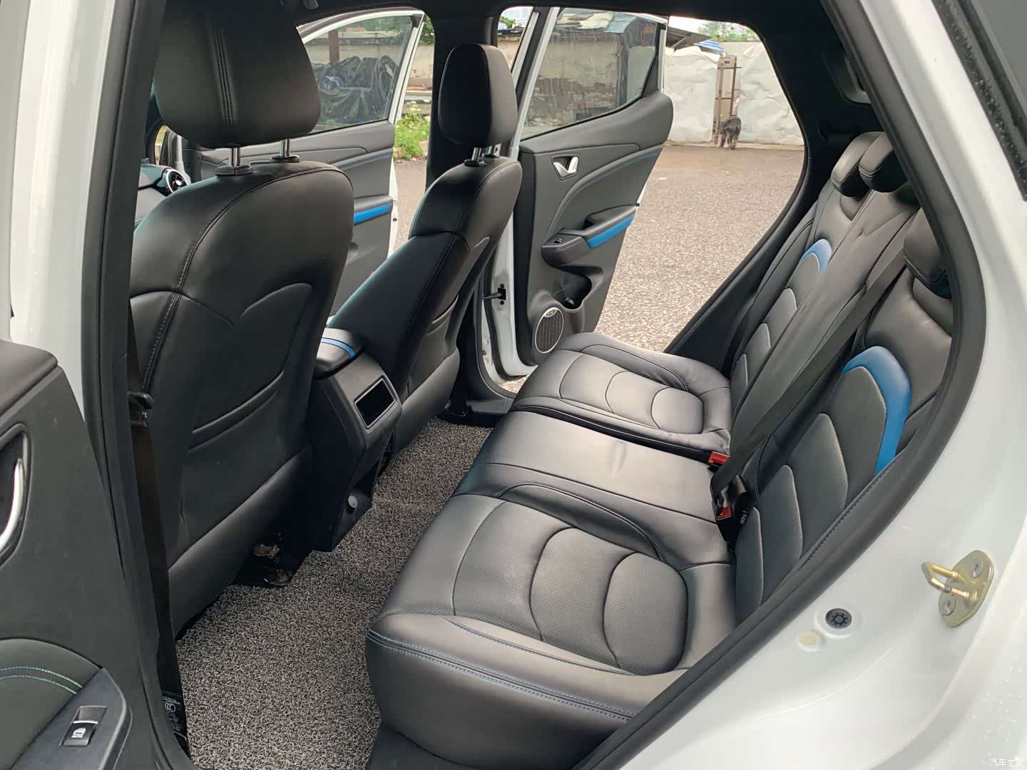 DongFeng E3, 2020 11