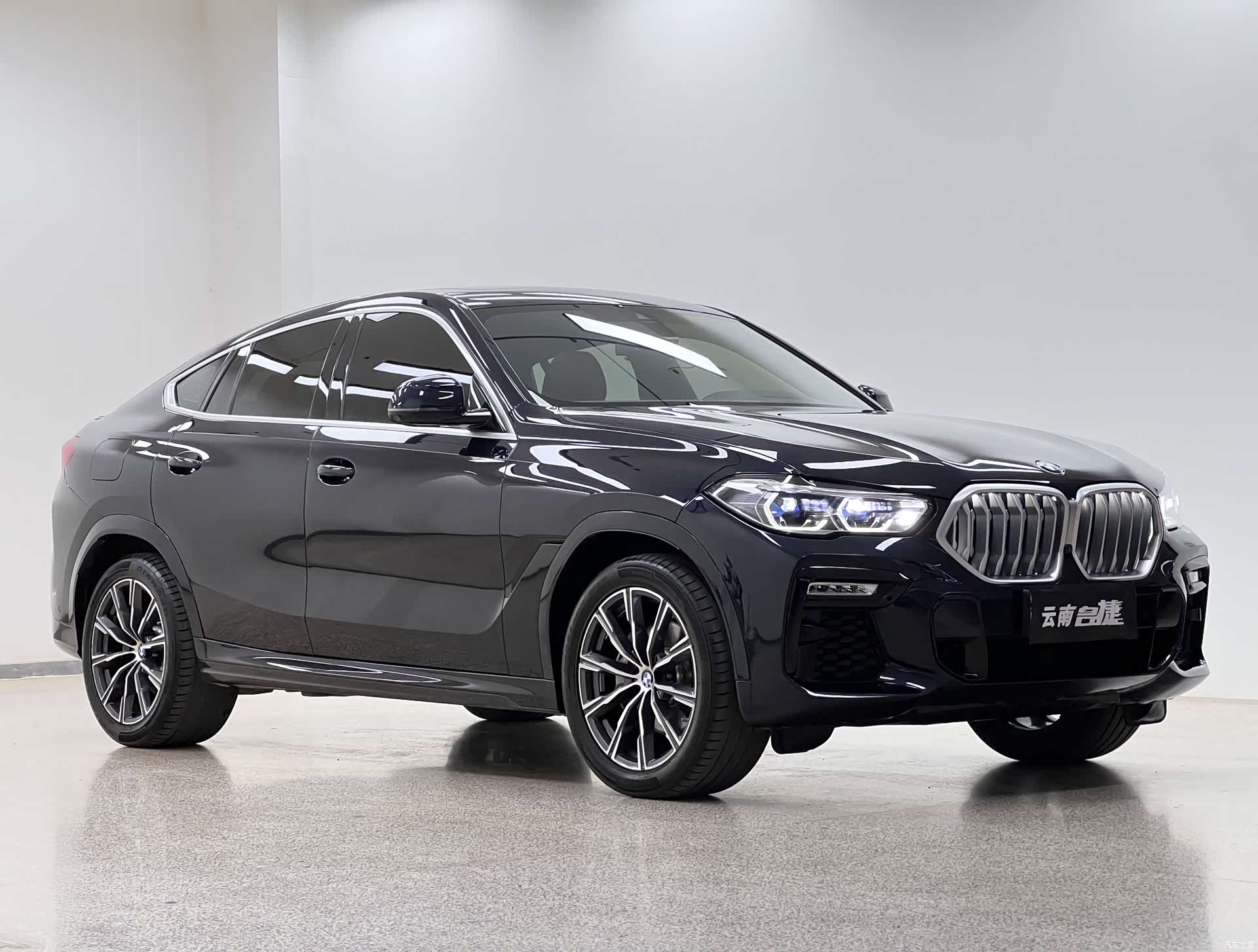 BMW X6, 2021 3
